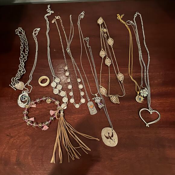 Mixed Lot 14 pieces Charming Charlie Necklace Fashion Costume Jewelry Bundle - Picture 1 of 12